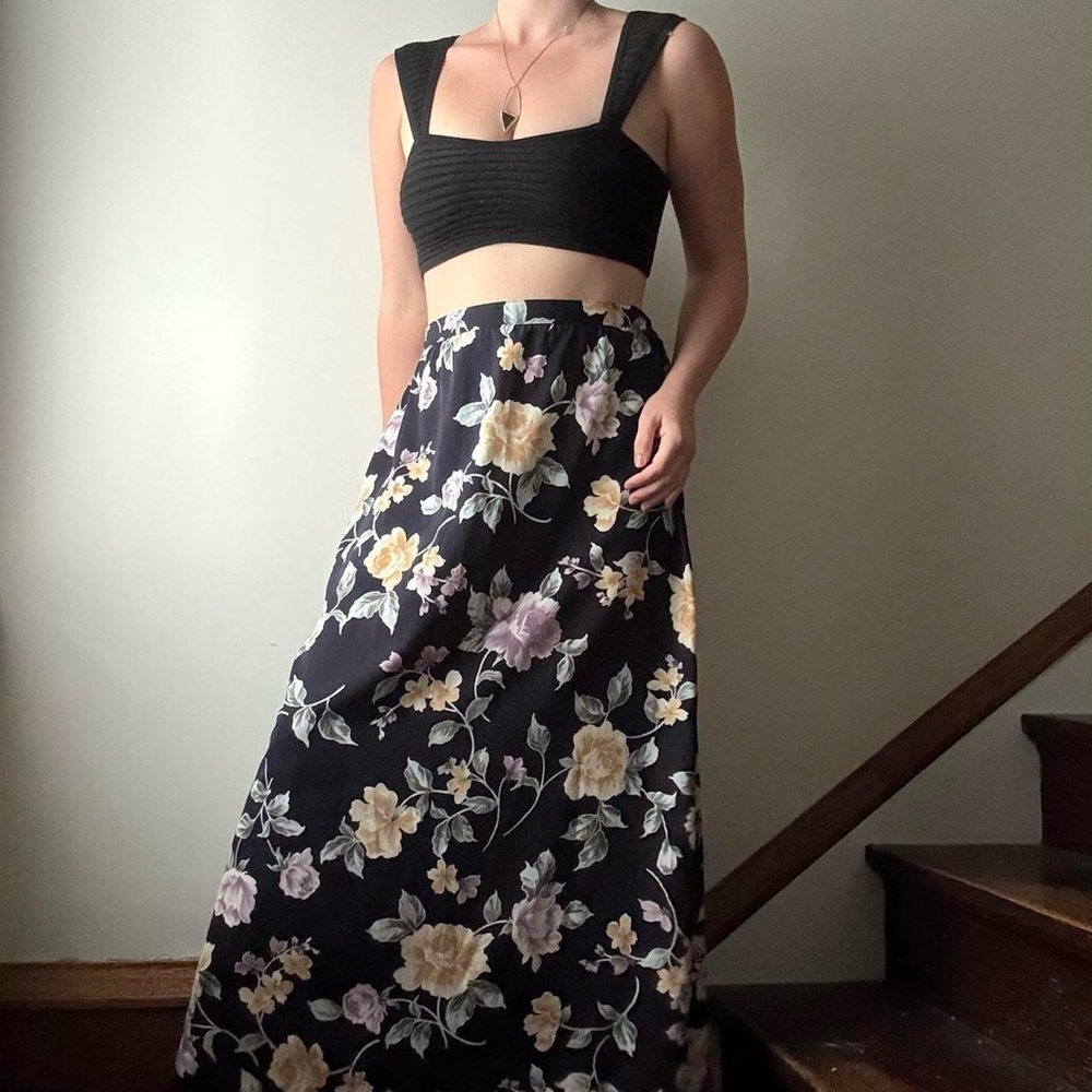90’s / 2000’s vintage AGB Byer California navy rose print midi / maxi skirt